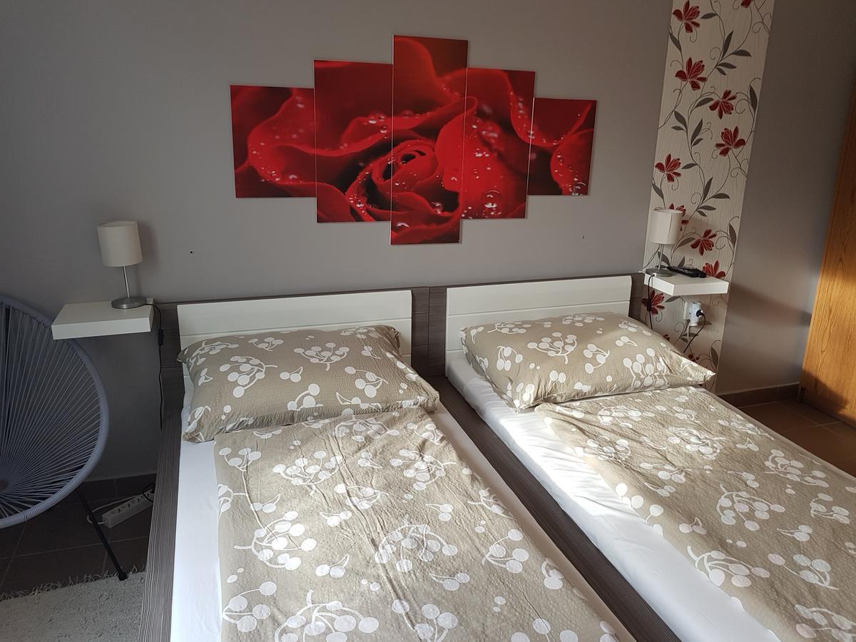 Ferienwohnung Kovacs Vendeghaz Mátraderecske Exterior foto