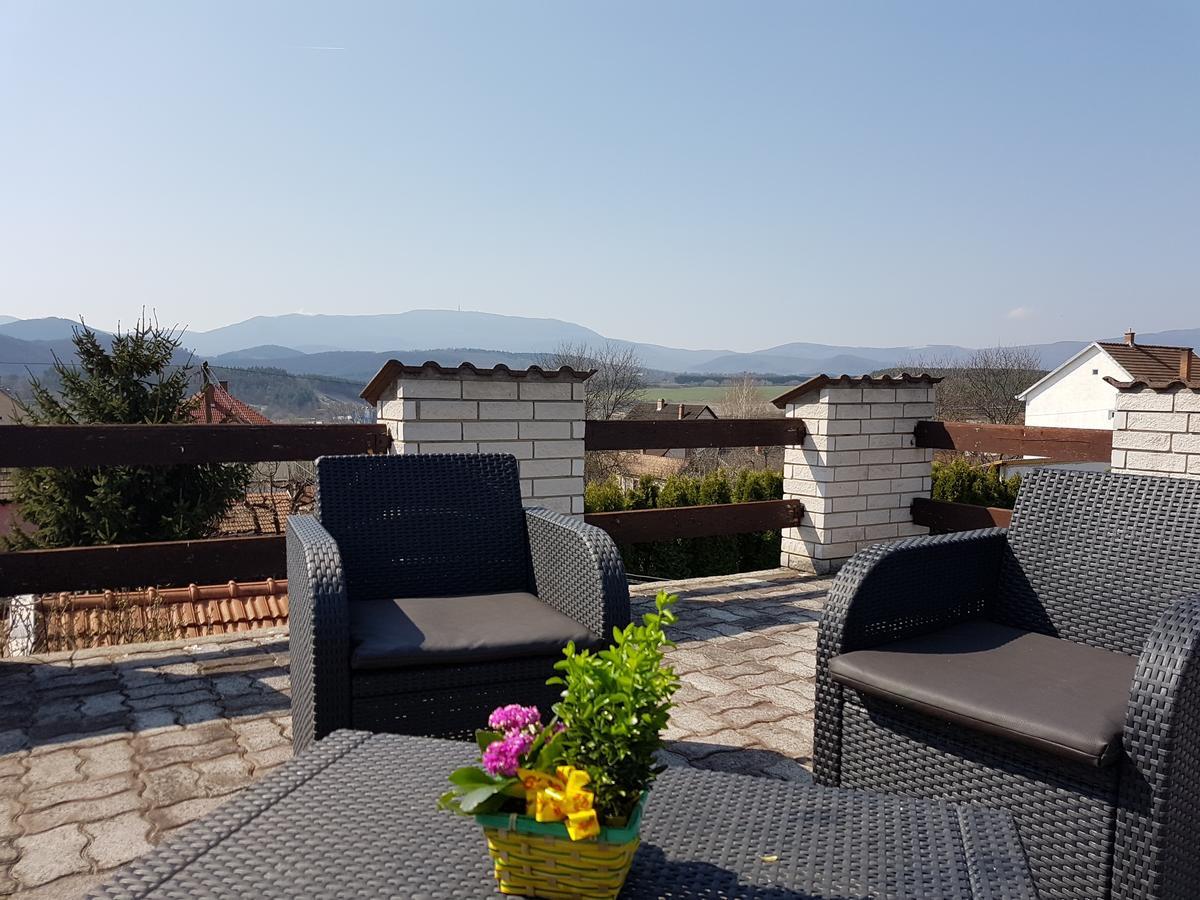 Ferienwohnung Kovacs Vendeghaz Mátraderecske Exterior foto