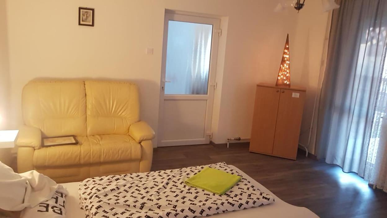 Ferienwohnung Kovacs Vendeghaz Mátraderecske Exterior foto